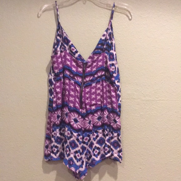 romper - Picture 2 of 4